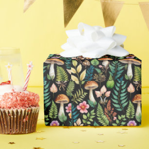Forest Mushroom Fern Muster Schwarzer Hintergrund Geschenkpapier