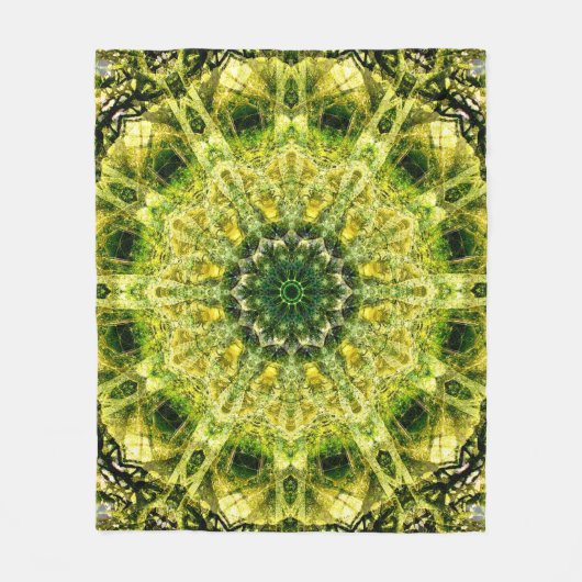 Forest Temple Custom Fleece Blanket, Mittel (Vorderseite)