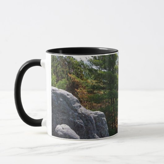 Forest Valley Blick auf Burg Berg Tasse (Links)