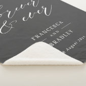 Forever & Ever Graue Kalligrafie Hochzeitsgeschenk Sherpadecke (3/4)