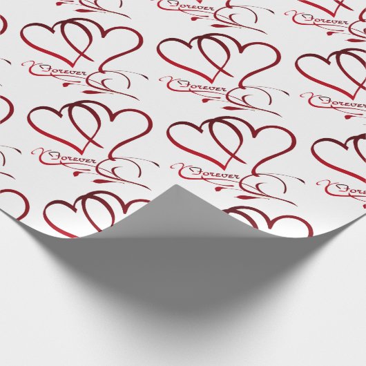 Forever Hearts Red on White Geschenkpapier (Ecke)