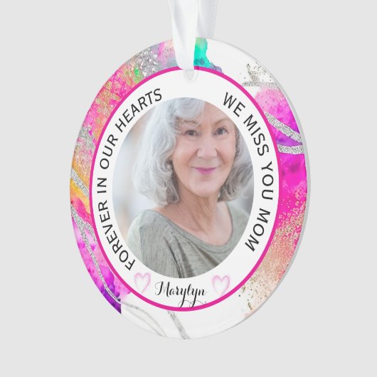 Forever in Our Hearts Mama Rainbow Glitzer Ornament (Vorderseite)