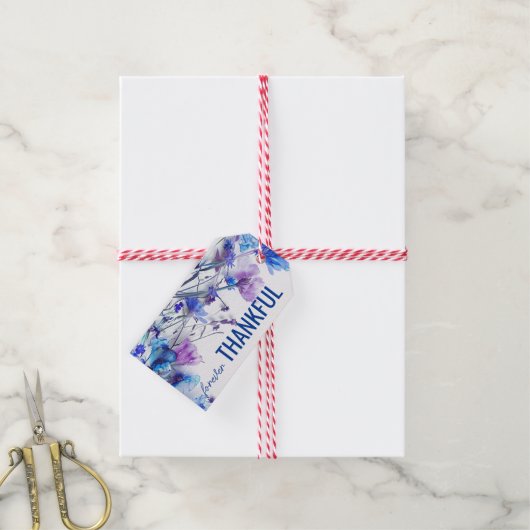 💍 Forever Thankful Cornflower Dreamscape Geschenkanhänger (Mit Garn)