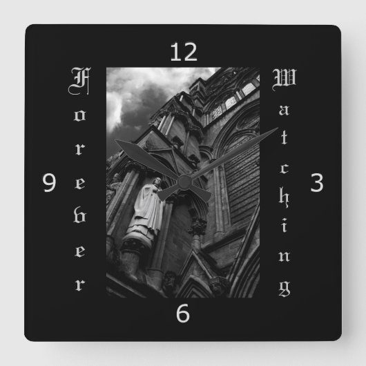 Forever Watching - Gothic Style Quadratische Wanduhr (Vorderseite)