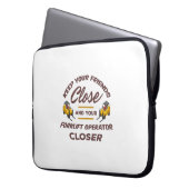 Forklift Friends Laptopschutzhülle (Vorderseite Links)