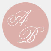 Formal Classic Dusty Rose Monogram Script Wedding Runder Aufkleber (Vorderseite)