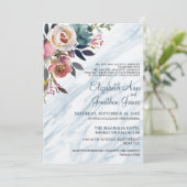 Formal Dusty Blue Champagne Wein Blumenmarmor Einladung (Stehend Vorderseite)