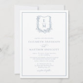 Formal Floral Monogram Wappen Dusty Blue Wedding Einladung (Vorderseite)