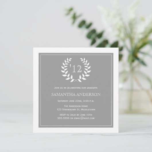 Formale Wreath-Jahr-Abschluss-Einladung - Grau Einladung (Stehend Vorderseite)
