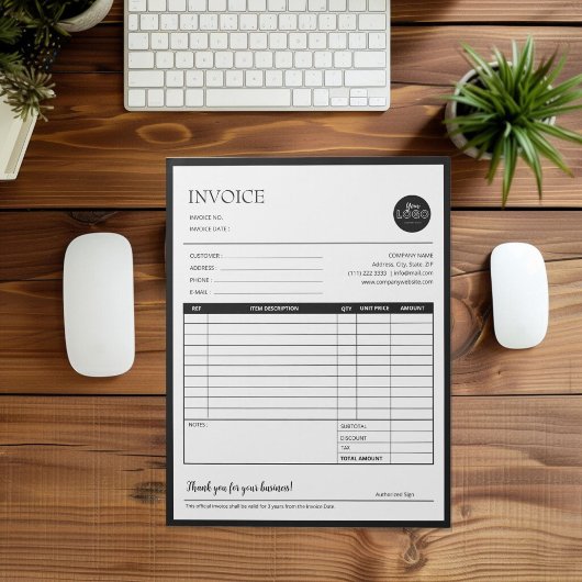 Formulare für die schwarzen, modernen Geschäftskon Notizblock