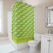 Formulare in grün auf einem Duschvorhang (Beispiel)