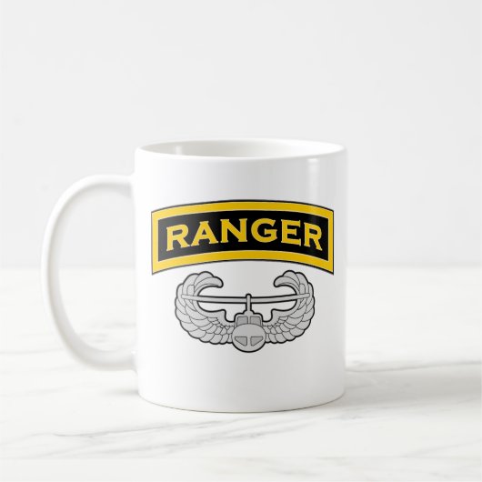 Förstervorsprung - Luft-Angriffs-Abzeichen Kaffeetasse (Links)