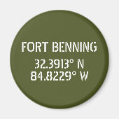 Fort Benning Latitude Longitude Magnet (Vorne)