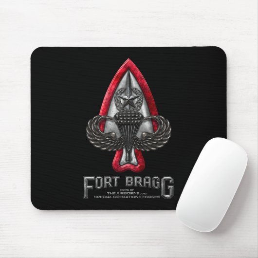 Fort Bragg Black Mousepad (Mit Mouse)