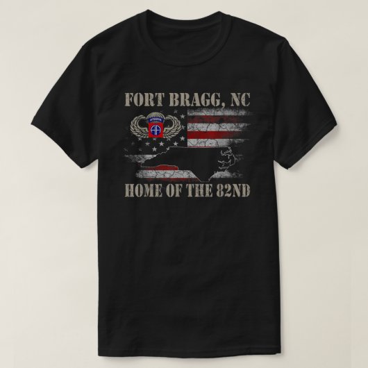 Fort Bragg NC Zuhause des 82. Im Flugzeug Hemdes, T-Shirt (Design vorne)