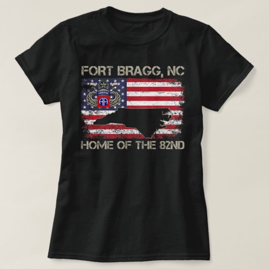 Fort Bragg NC Zuhause des 82. Im Flugzeug Hemdes,  T-Shirt (Design vorne)