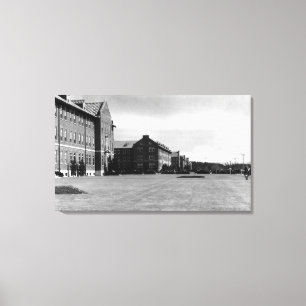 Fort Lewis, WA Ansicht der Kasernen und der Mount Leinwanddruck