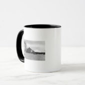 Fort Lewis, WA View Barracks und Berg Rainier Tasse (Vorderseite Links)