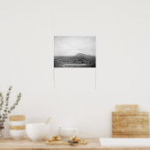 Fort Meade mit Bärenstäbchen im Hintergrund Poster (Küche)