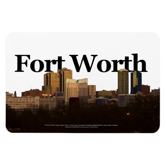 Fort Worth TX Skyline mit Fort Worth im Himmel Magnet (Horizontal)