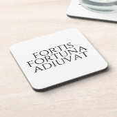 Fortis Fortuna Adiuvat Getränkeuntersetzer (Linke Seite)