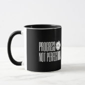 Fortschritt, nicht Perfektion – Tasse (Links)