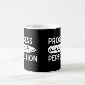 Fortschritte bei der Perfektion Kaffeetasse (Mittel)