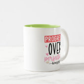 Fortschritte bei der Tasse des Kaffees (VorderseiteRechts)