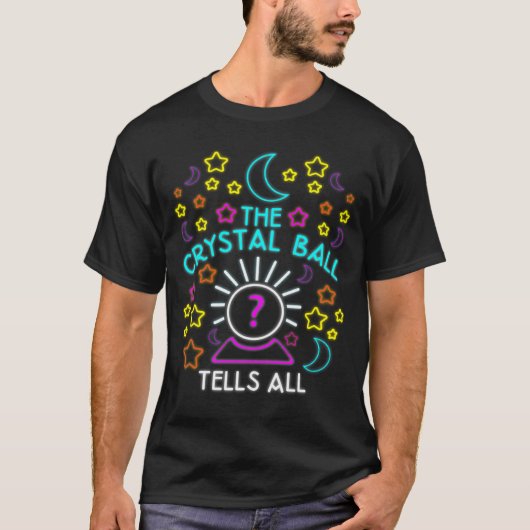 Fortune Teller Psychic Crystal Ball T-Shirt (Vorderseite)