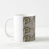fossiler Hintergrund Kaffeetasse (Links)
