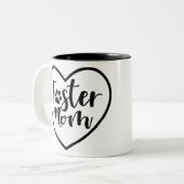 Foster Hund Mama Herz Zweifarbige Tasse (Vorderseite Links)