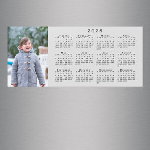 Foto 2025 Kalender auf Gray Magnet hinzufügen