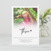 Foto 3. Geburtstag Drei Herzen Niedlich Einladung (Stehend Vorderseite)