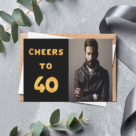 Foto 40. Geburtstag Party jubelt Goldballon-Text Einladung