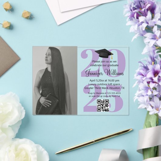 Foto Abschluss 2025 Party qr lila Skript Acryleinladungen (In Situ (Hochzeit))