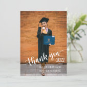 Foto Abschluss Elegantes Script Dankeschön Karte (Stehend Vorderseite)