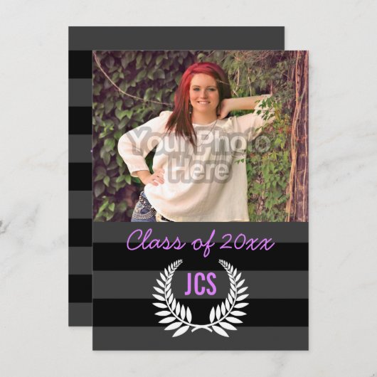 Foto Abschluss Monogram Lila Preppy Einladung (Vorne/Hinten)