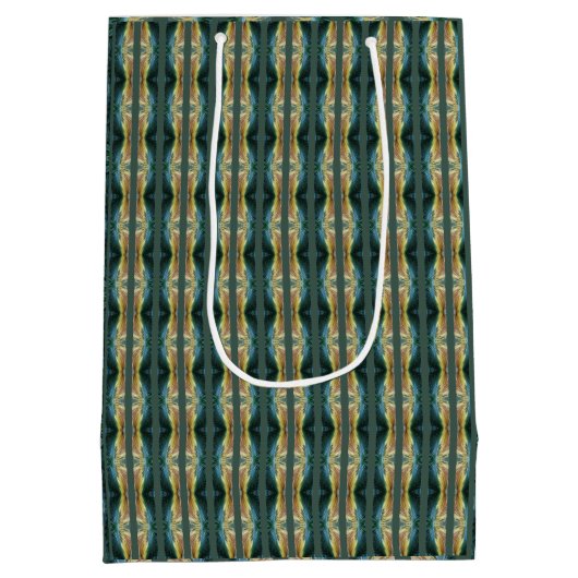 Foto aus farbenfrohen Blättern, Gelbbraun Mittlere Geschenktüte (Rückseite)