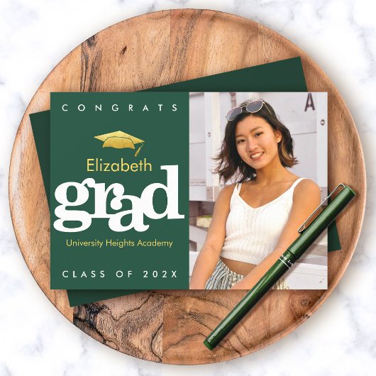 Foto aus grünem Abschluss Ankündigung