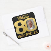 Foto aus schwarzem und goldenem Material zum 80. G Quadratischer Aufkleber (Umschlag)