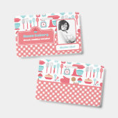 Foto Bäckerei Backutensien Muster Red Gingham Ausweis (Vorder- & Rückseite)