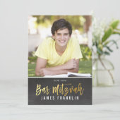 FOTO BAR MITZVAH Modernes Grauschalkpappgold Einladung (Stehend Vorderseite)