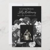 Foto-Beerdigung für Schwarze und Weiße Blume Einladung (Vorderseite)