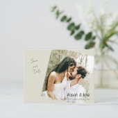 Foto Beige Save the Date Hochzeit QR-Code Postkarte (Stehend Vorderseite)