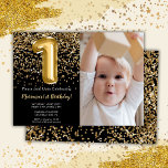 Foto Black Gold Kids Girl 1. Geburtstag Party Einladung<br><div class="desc">Foto elegante Schwarz und Gold 1. Geburtstagsfeier Party Einladung für ein 1-jähriges Mädchen mit elegantem Drehbuch und lustigen Ballons.</div>