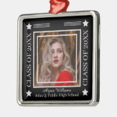 Foto Black | Graue Klasse des Abschlusses 2023 Ornament Aus Metall (Links)