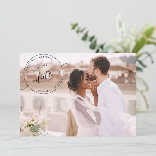Foto, Black Monogram Briefmarke Foto Overlay Hochz Save The Date (Stehend Vorderseite)