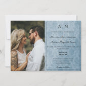 Foto Blue Damask Monogram Wedding Einladung (Vorderseite)