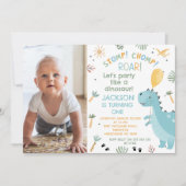 Foto Blue Stomp Chomp Roar Dinosaur 1. Geburtstag Einladung (Vorderseite)