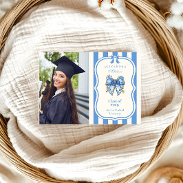 Foto Blue Toile Bow Coquette Nursing School Grad Ankündigung
